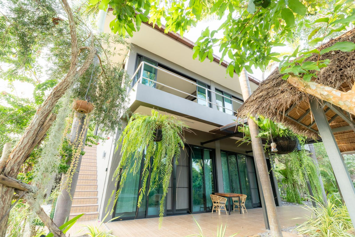 Front Villa