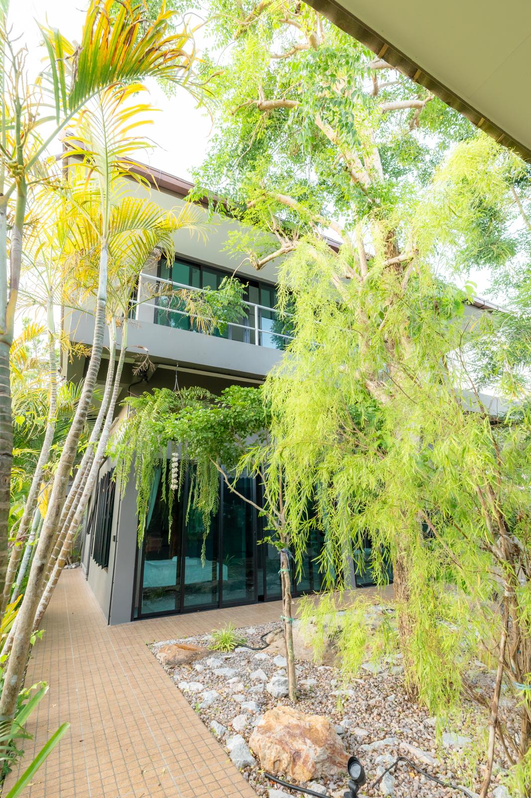 Garden Villa